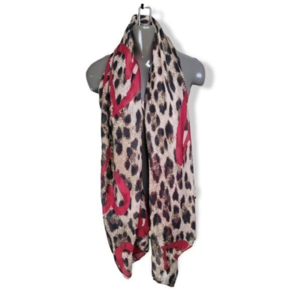 Women's Cheetah Print and Heart Print Scarf Size 31 Inch Wide & 62 Inch Long - Picture 1 of 5